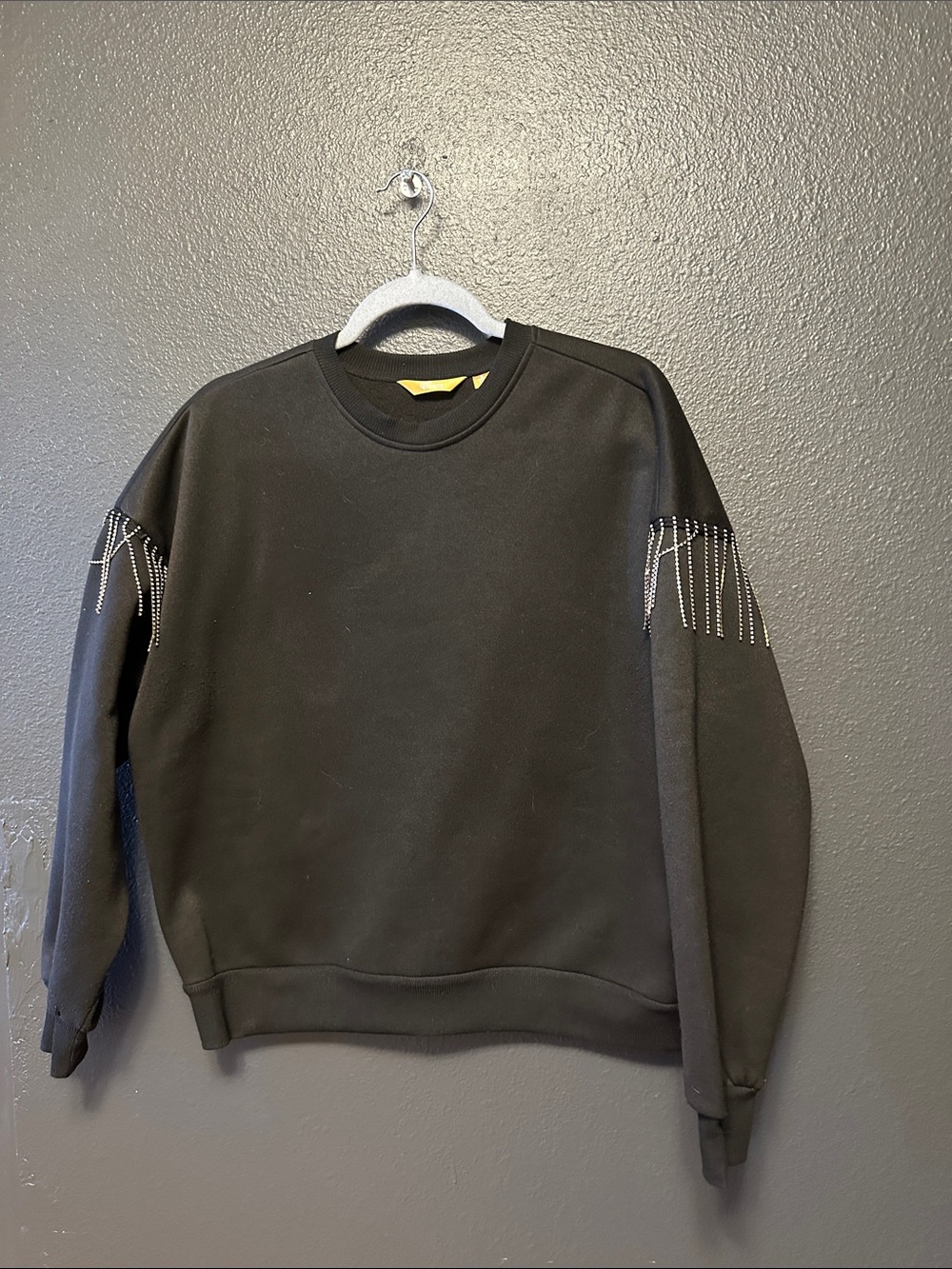 Black Women's Crewneck Sweatshirt with Rhinestone Fringe Sleeves